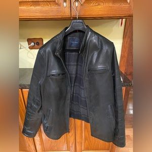 Black leather men’s jacket - Tommy Hilfiger large